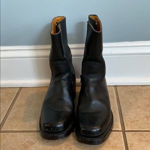 Black short Frye boots